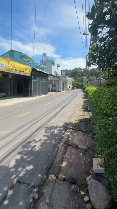 Mặt tiền kinh doanh đường Quãng Tiến 32, Trảng Bom - Diện tích 116m², giá 2.15 tỷ - Cơ hội đầu tư tuyệt vời!