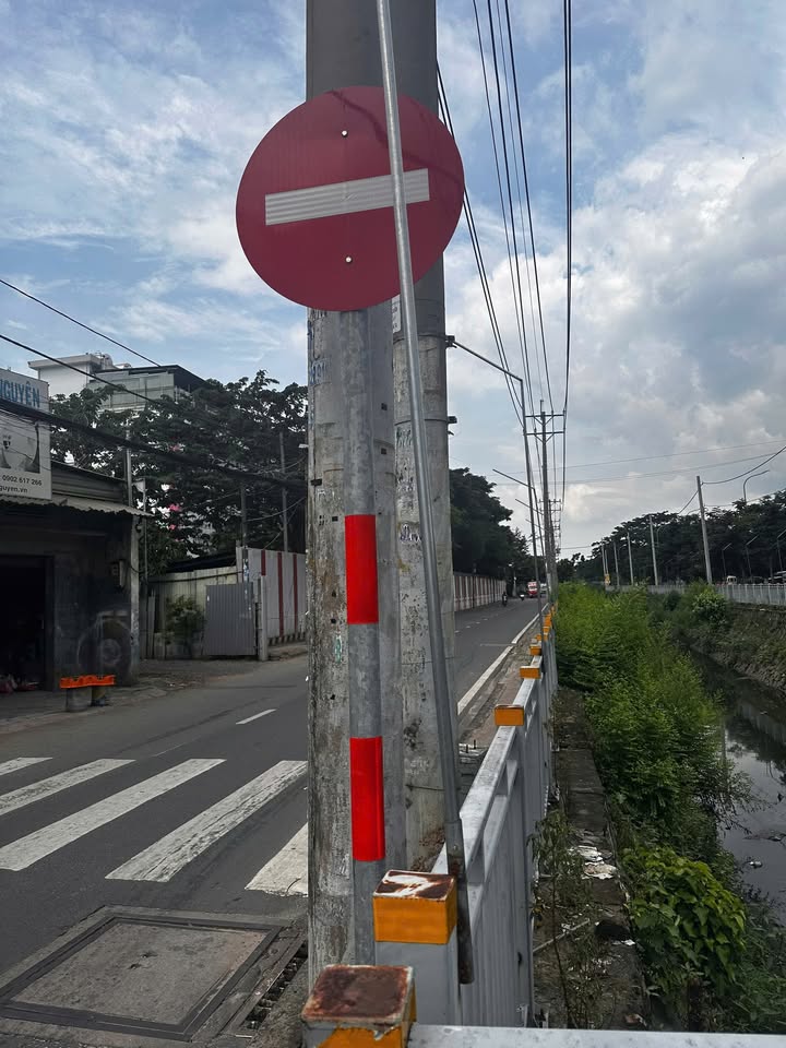 Nhà nguyên căn cho thuê mặt tiền Kênh 19/5, Tân Phú 132m² - Giá chỉ 15 triệu/tháng!