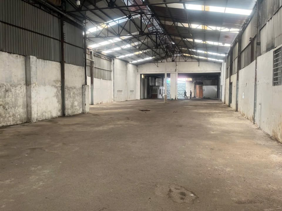 Cho thuê xưởng mặt tiền Hương Lộ 2, Bình Tân - Diện tích 1000m² - Giá chỉ 70 triệu/tháng