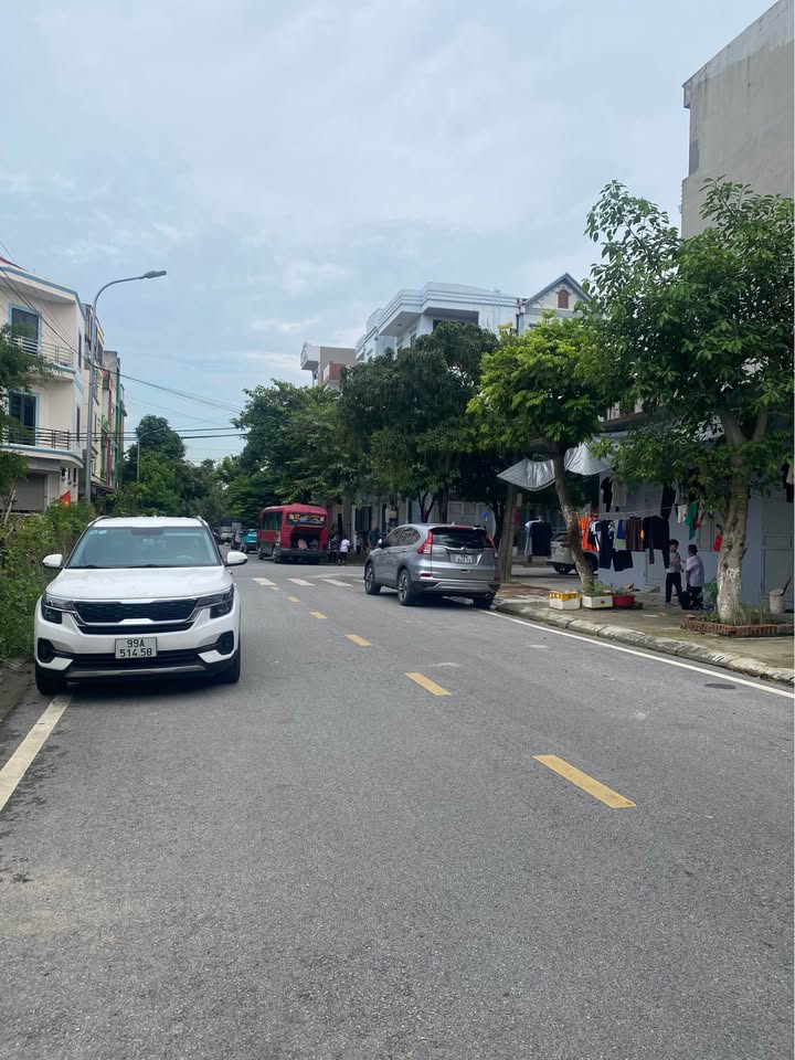 Đất nền khu 3, Phố Mới, Quế Võ, Bắc Ninh 72m² giá 3 tỷ - Vị trí đắc địa gần KCN!