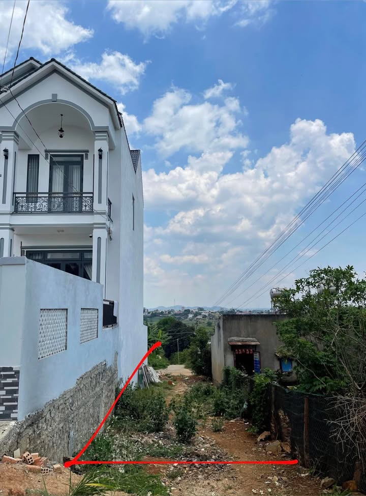 Đất 2 mặt tiền xã Liên Hiệp, huyện Đức Trọng 173m² giá 2.2 tỷ - Cơ hội đầu tư tuyệt vời!