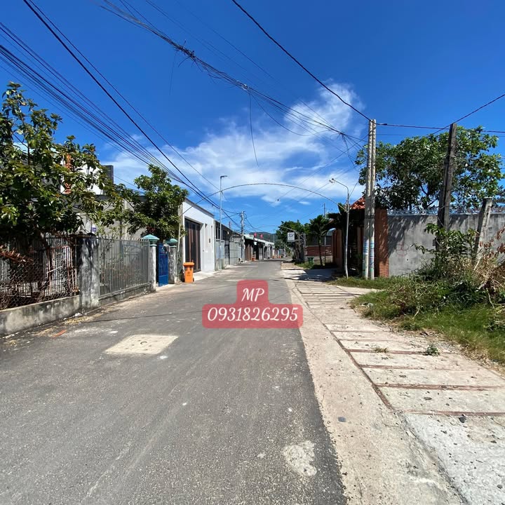 Bán lô đất gần Chợ Long Hải 507.5m² giá chỉ 4.75 tỷ - Cơ hội đầu tư tuyệt vời!