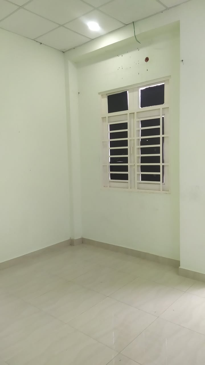 Nhà riêng cho thuê đường Vườn Lài, quận Tân Phú, 48m² giá 10 triệu - Không gian sống lý tưởng!