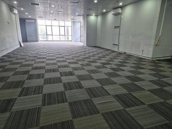 Cho thuê sàn văn phòng Hoàng Gia Tower Hà Đông 220m² - Nhận ngay!