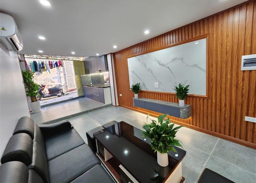 Nhà phố Tân Mai 75m² giá 3.79 tỷ - Ngõ ô tô, kinh doanh đắc địa!