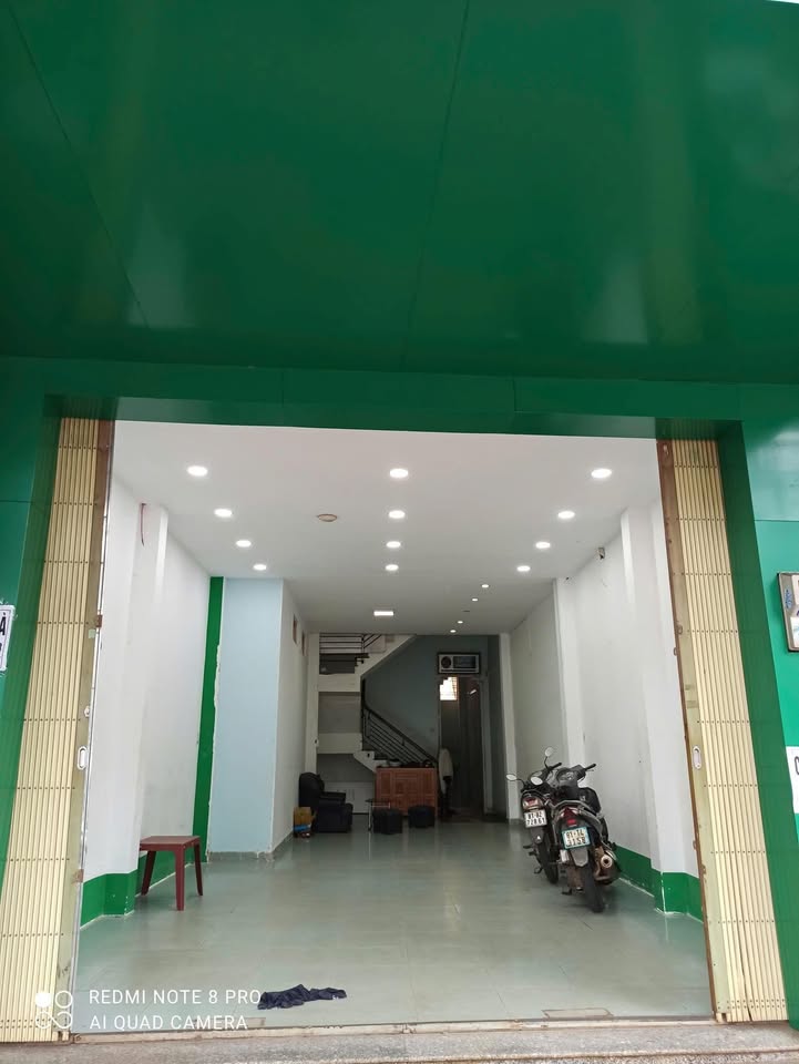 Cho thuê mặt bằng kinh doanh mặt tiền Phan Đình Phùng, Pleiku 10 triệu/tháng - Cơ hội vàng cho doanh nghiệp!