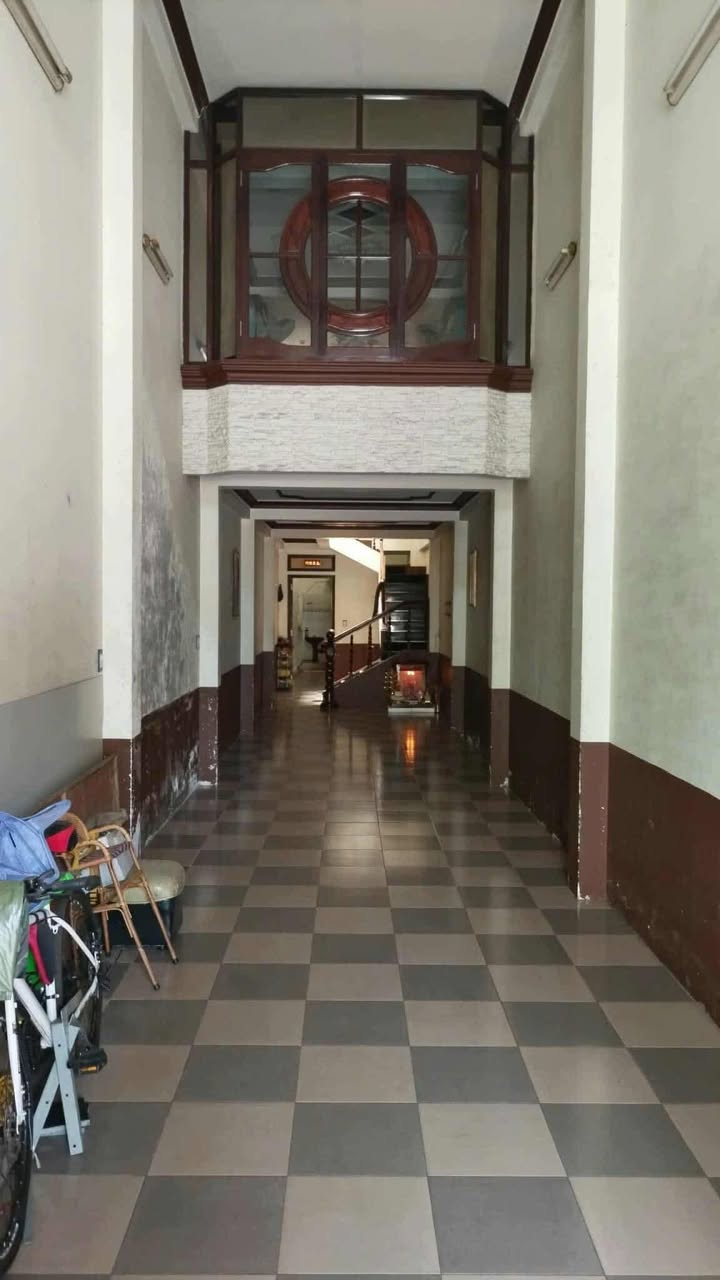 Nhà nguyên căn cho thuê tại Lý Thái Tổ, Pleiku 110m² - Giá chỉ 6 triệu/tháng!