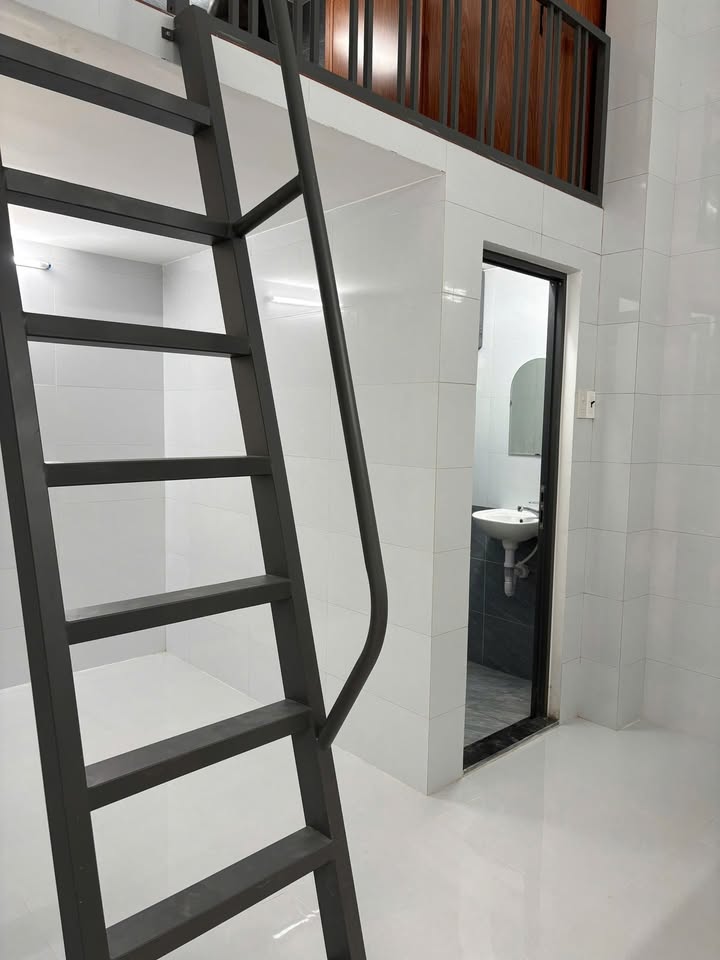 Minihouse cho thuê mới xây tại Lê Lai, Ninh Kiều 23m² - Full nội thất, giá chỉ từ 3 triệu!