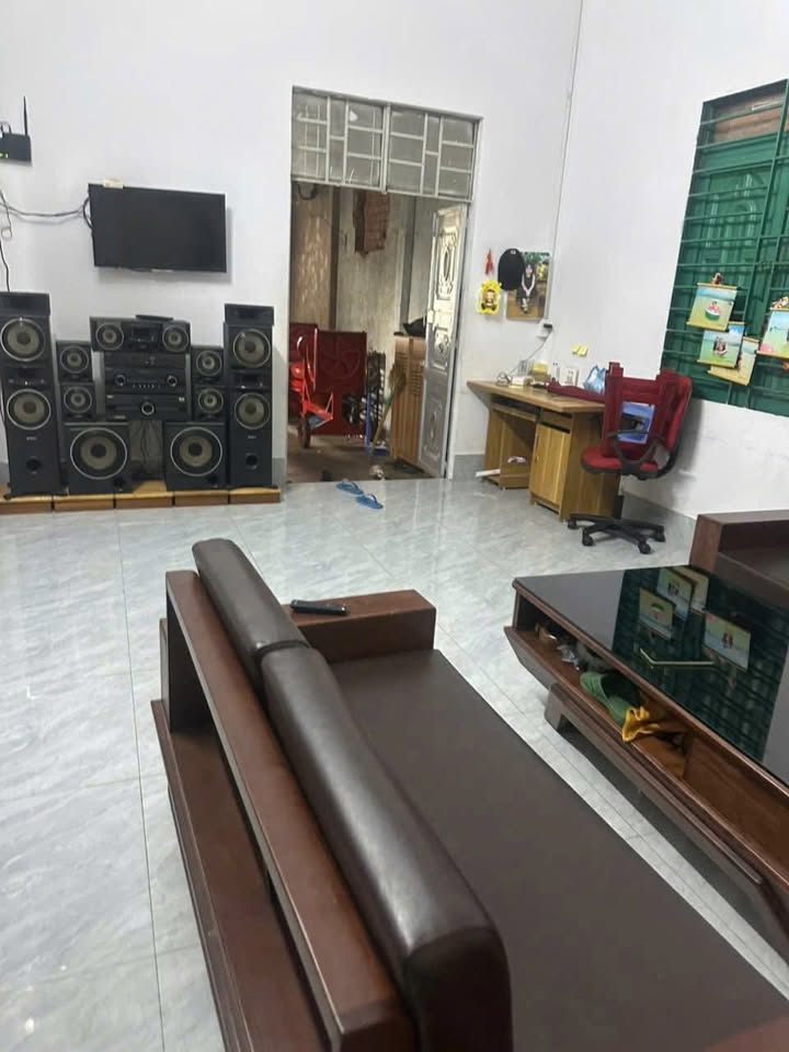 Nhà chính chủ tại Đường Ngô Đức Kế, Buôn Hồ 160m² giá 3 tỷ - Tiềm năng phát triển cao!