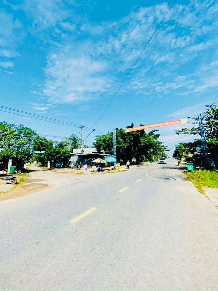 Đất lô góc Dầu Tiếng Củ Chi 1400m² giá 9xx triệu - Cơ hội đầu tư tuyệt vời!