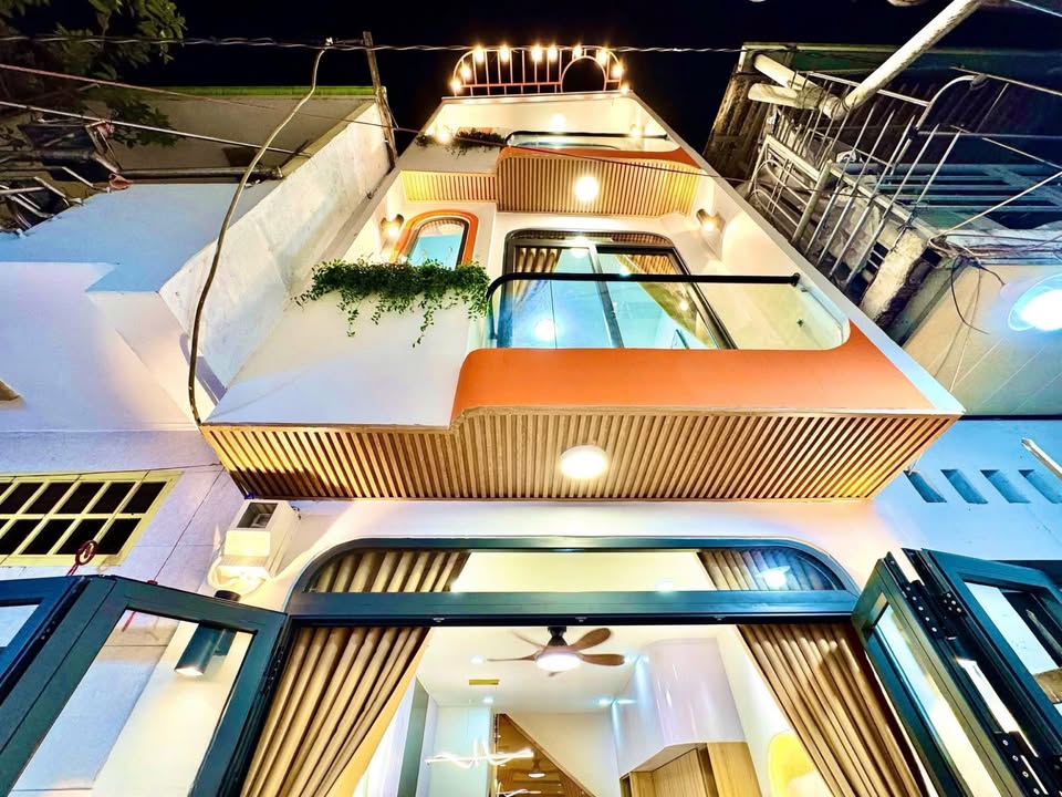 Nhà phố Điện Biên Phủ, Bình Thạnh 20m² - Thiết kế hiện đại, giá thỏa thuận!