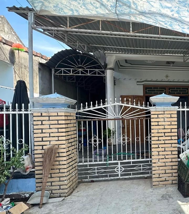 Đất thổ cư Vạn Giã 105m² giá 1.5 tỷ - Vị trí đắc địa gần biển!