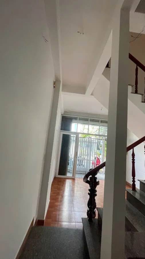 Nhà 2 tầng kiệt ô tô Tô Hến Thành, Sơn Trà, Đà Nẵng 50m² giá 6 tỷ - Đầu tư sinh lời lý tưởng!