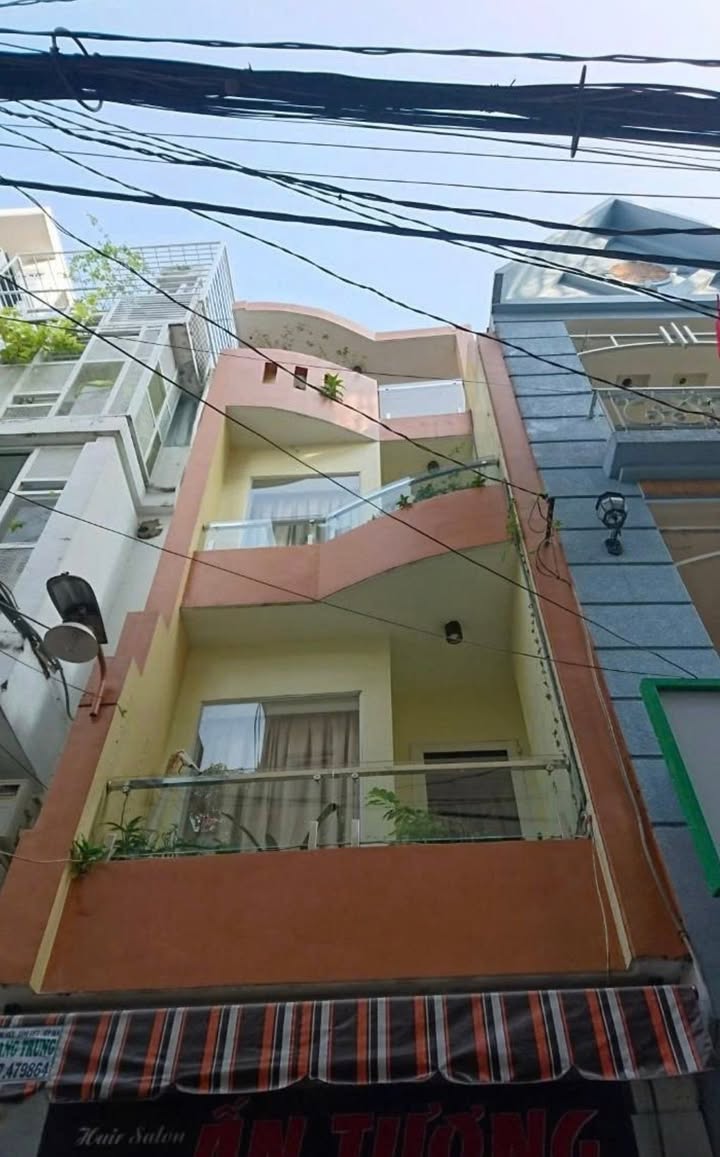 Nhà riêng Kỳ Đồng, Q3 35m² giá 8 tỷ - Hẻm ô tô, vị trí đắc địa!
