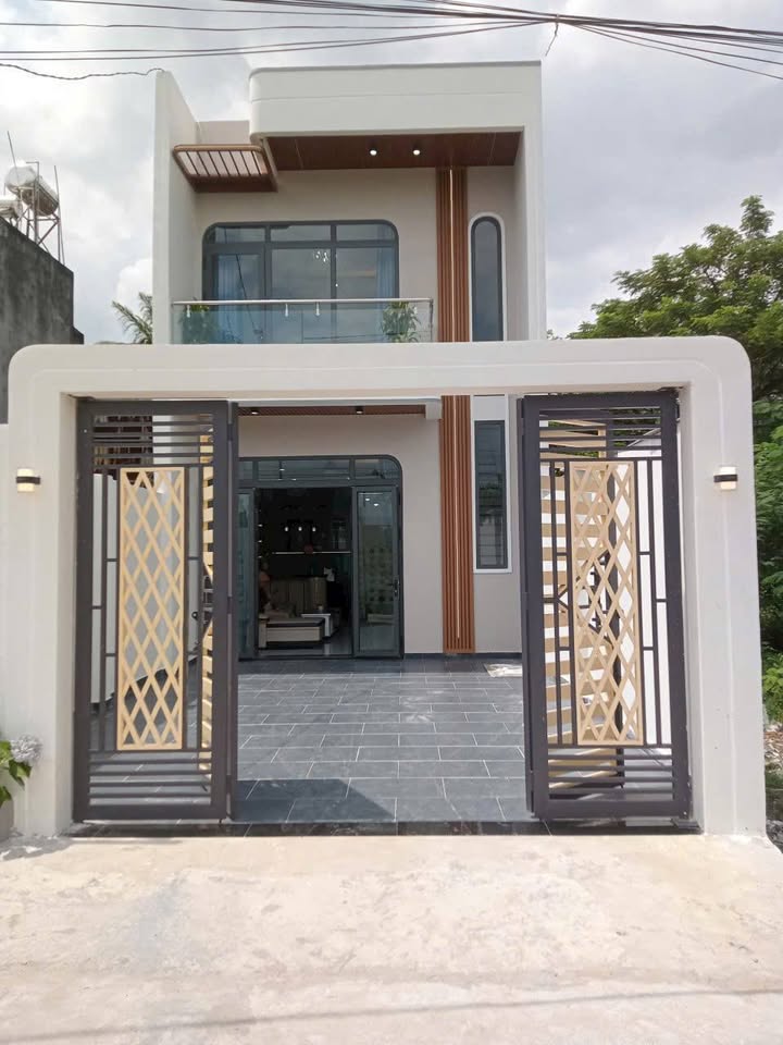 Nhà bán tại Mỹ Hạnh Nam, Đức Hòa, Long An 90m² giá 2.35 tỷ - Sổ hồng riêng, hoàn công