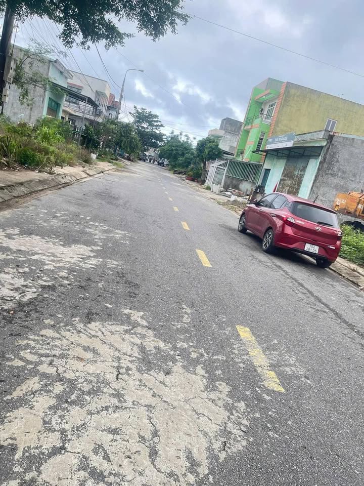 Đất nền đường Lê Thị Hồng Gấm, Điện Bàn 120m² giá 2.1 tỷ - Cơ hội đầu tư tuyệt vời!