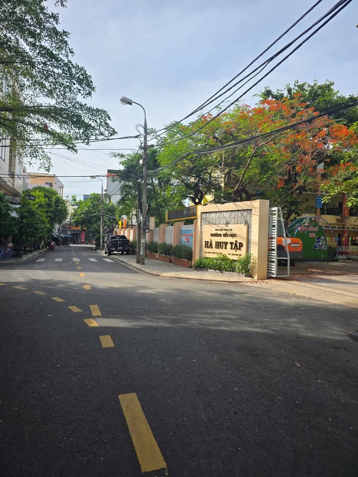 Nhà bán Đường Chỉnh Trang 5m5, Thanh Khê, Đà Nẵng 70m² giá 6 tỷ - Cơ hội đầu tư sinh lời!