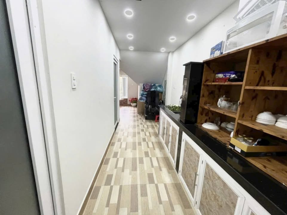 Nhà phố Tô Hiến Thành, Đà Lạt 87m² giá 15.5 tỷ - Cho thuê thu nhập 30 triệu/tháng!