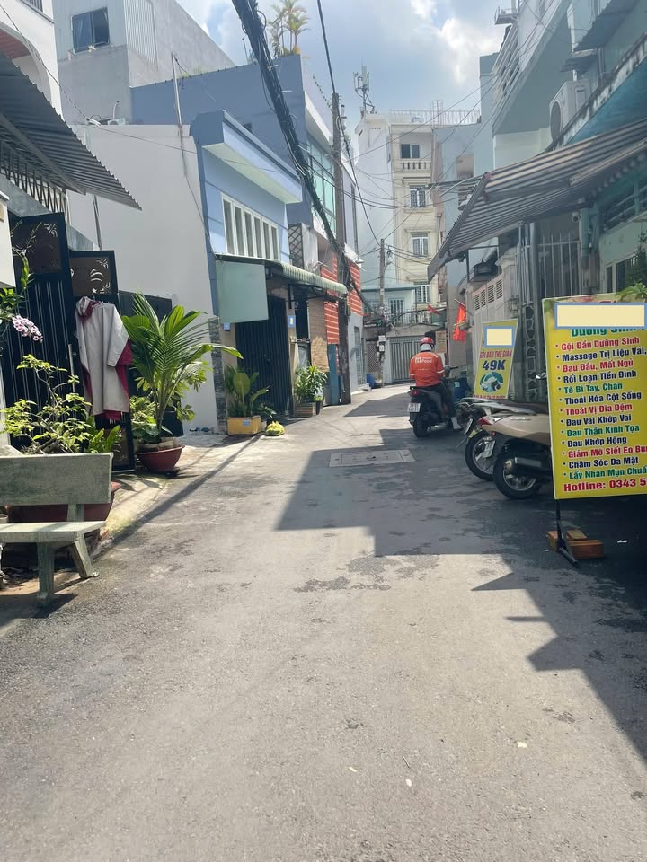 Dãy trọ hẻm xe hơi đường 18, Linh Chiểu 113m² giá 12 triệu - Dòng tiền ổn định!