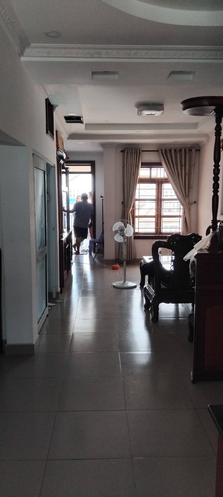 Biệt thự khu Cao Lỗ P4 Q8 giá 18 tỷ - Vị trí đẹp gần trường ĐH Kinh tế Nam Sài Gòn!