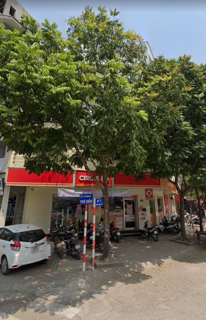 Front house cho thuê đường Phú Diễn, 180m² giá 30 triệu - Khu sinh viên đông đúc!