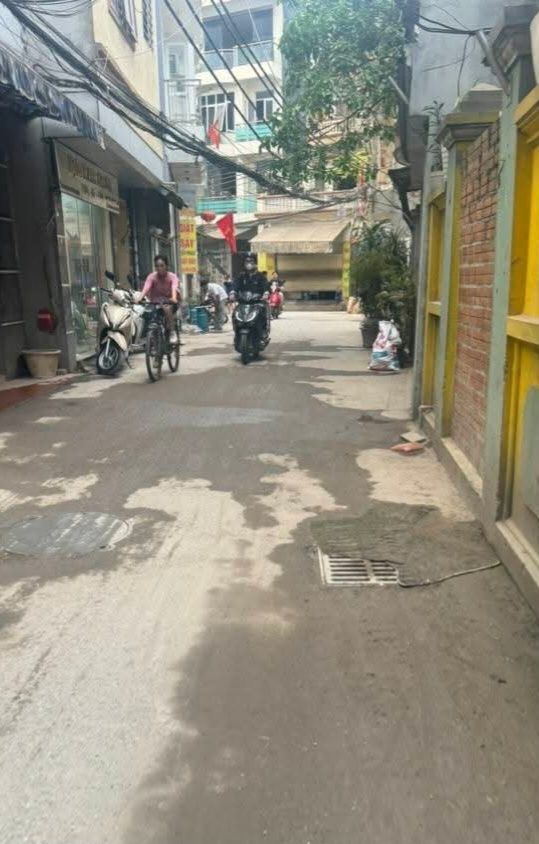 Nhà Liên Mạc 30m² giá 4.98 tỷ - Ô tô đỗ cổng, gần hồ