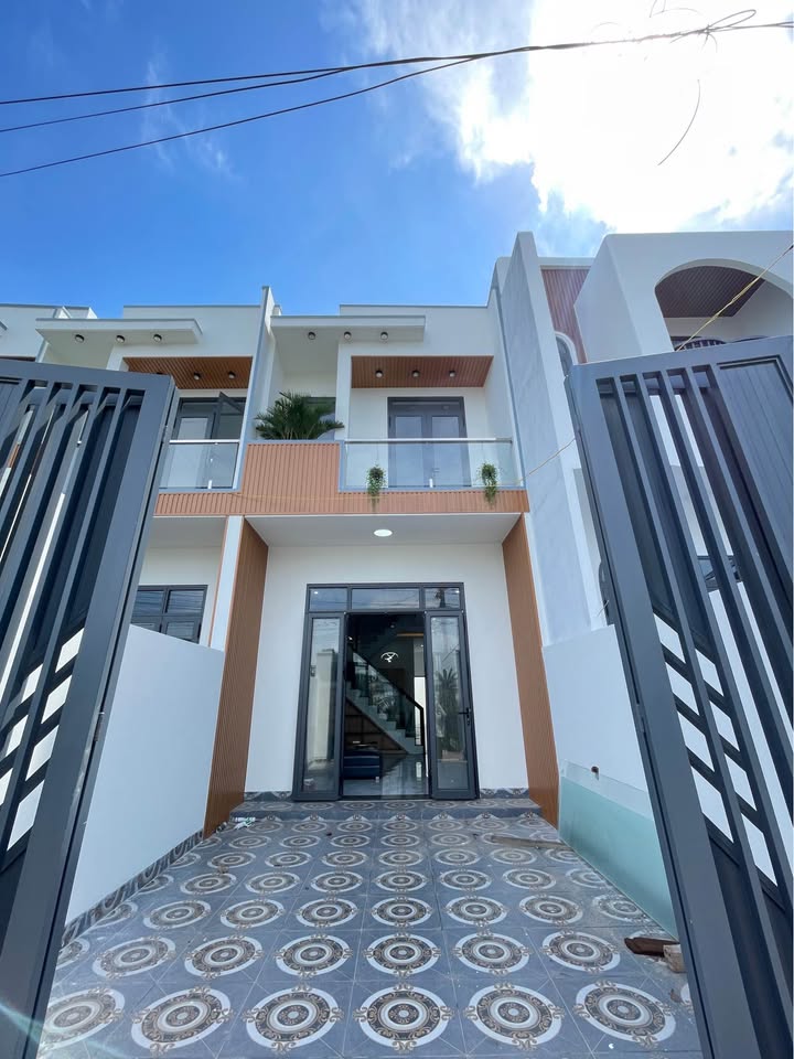 Nhà phố Tân Triều Biên Hòa 100m² giá 2.25 tỷ - Pháp lý sổ hồng riêng, vào ở ngay!