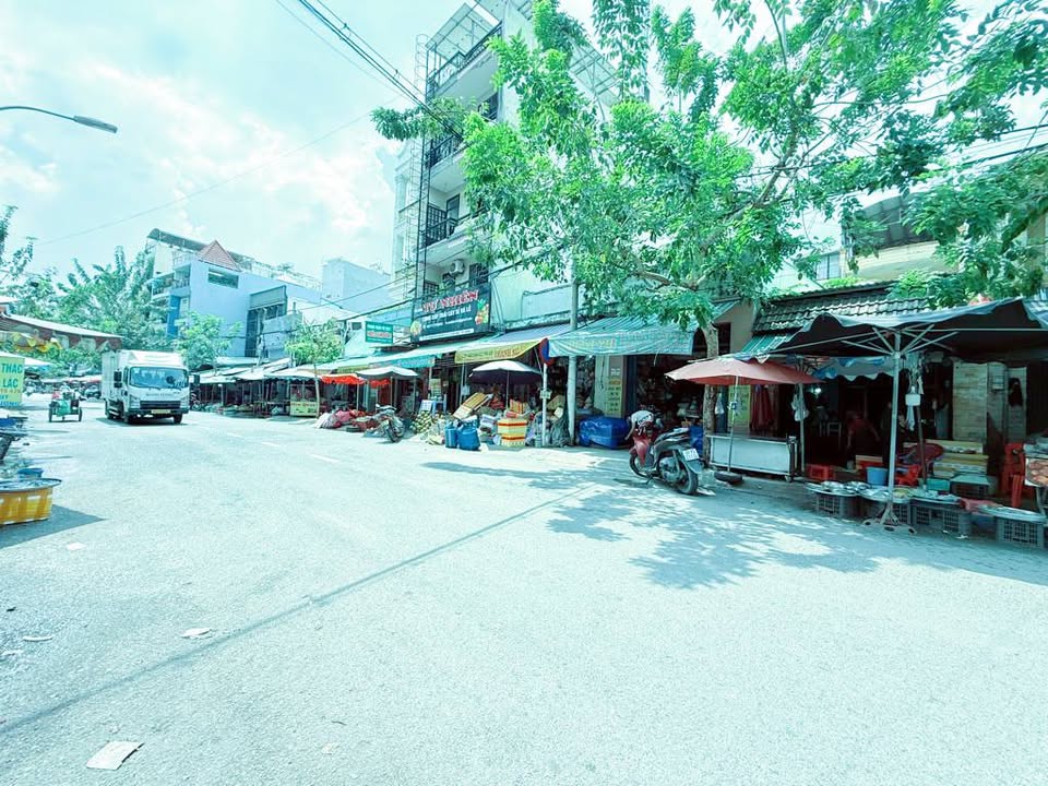 Mặt tiền kinh doanh Đường Phạm Văn Bạch quận 10, diện tích 140m² - Đầu tư sinh lời hấp dẫn!