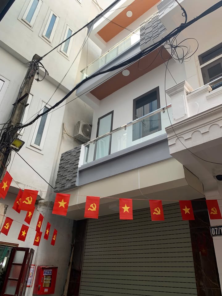 Nhà riêng 3 tầng tại phường Bồ Xuyên, Thái Thụy, 34.7m² - Có 4 phòng ngủ, giá thỏa thuận!