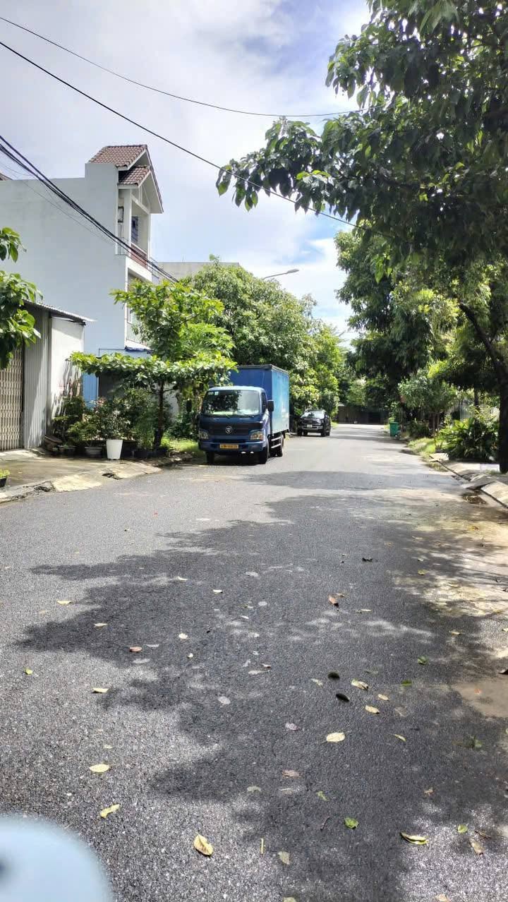 Đất nền chính chủ Đà Nẵng 100m² giá 4 tỷ - Vị trí đẹp, đầu tư sinh lời!