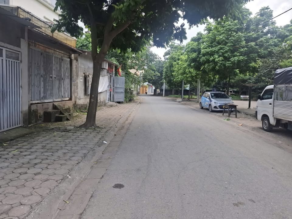 Đất nền Ngọc Thụy Long Biên 34m² giá 5 tỷ - Vị trí siêu đẹp, dân cư văn minh!