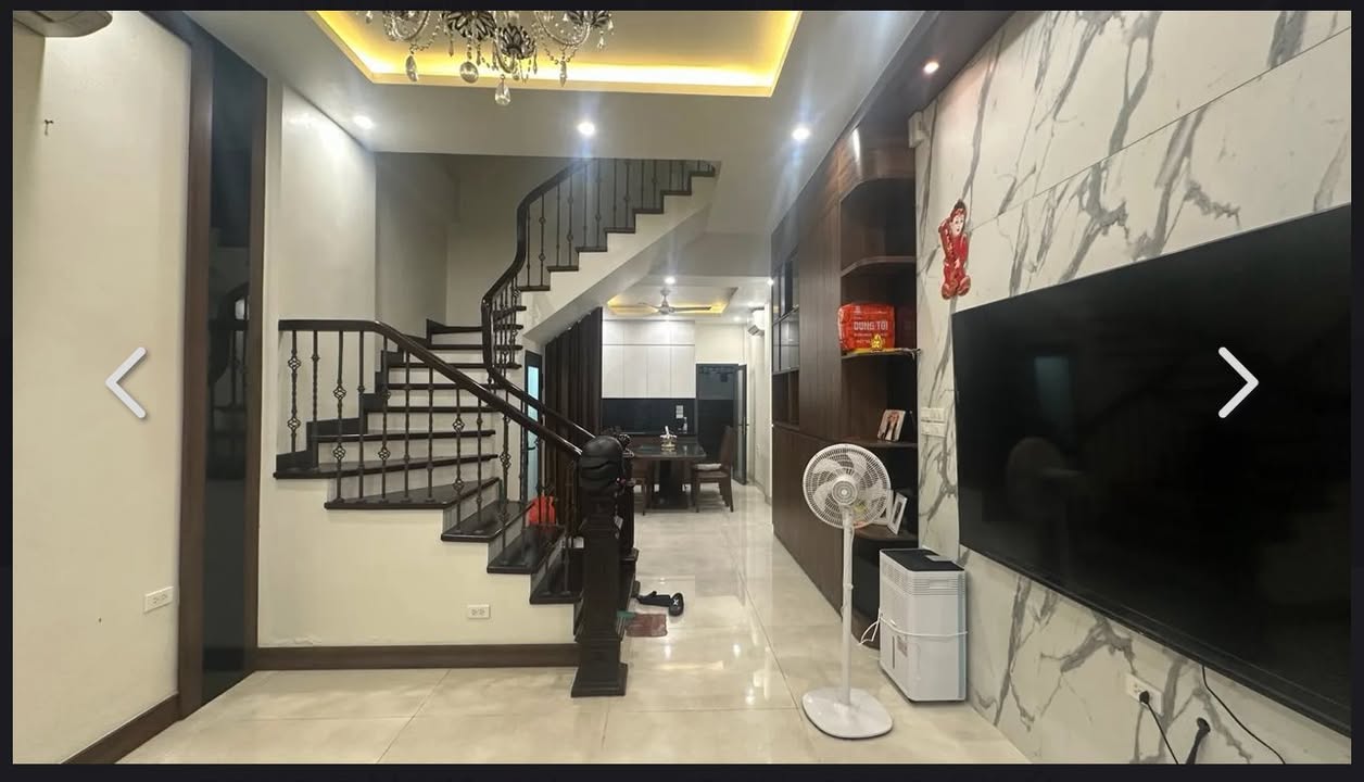 Nhà phố Thông Phong, Đống Đa 51m² giá 2x tỷ - An ninh tuyệt đối, sẵn sàng ở ngay!