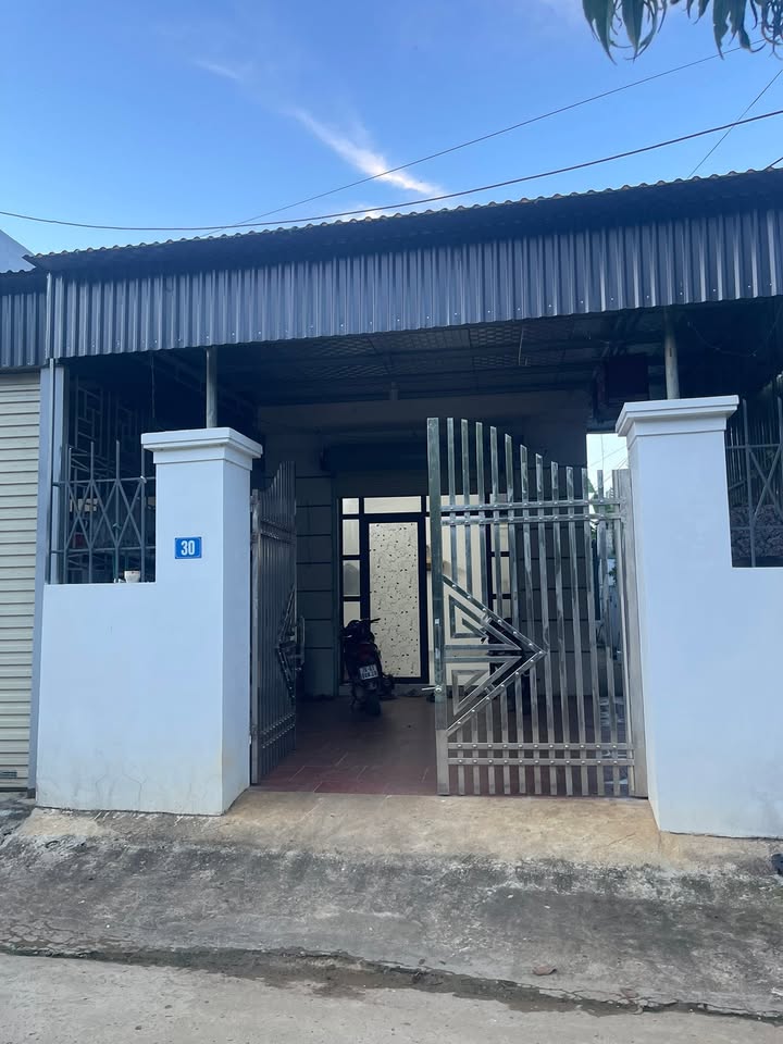 Đất tặng nhà mái bằng kiên cố tại Mộc Châu 148.2m² giá 3 tỷ - Đầu tư sinh lời!