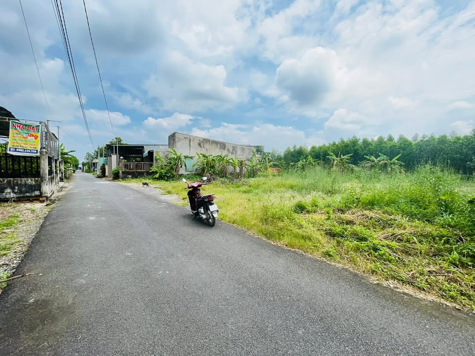 Đất thổ cư 120m² tại An Viễn, Trảng Bom, Đồng Nai - Giá chỉ 1.2 tỷ VND!