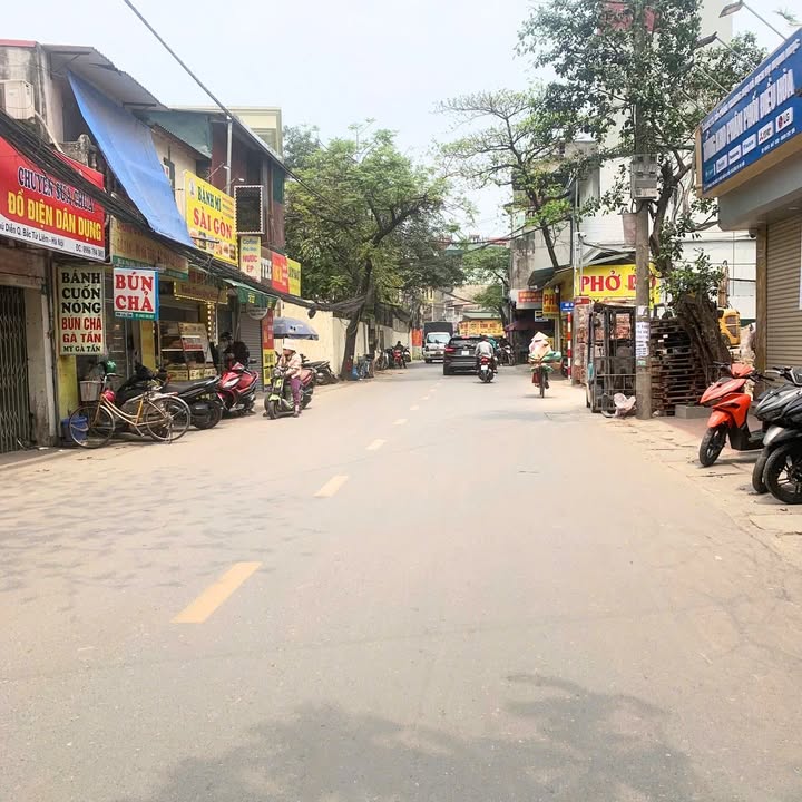 Nhà phố Phú Diễn 65m² giá 14 tỷ - Lô góc ô tô tránh, kinh doanh đỉnh!