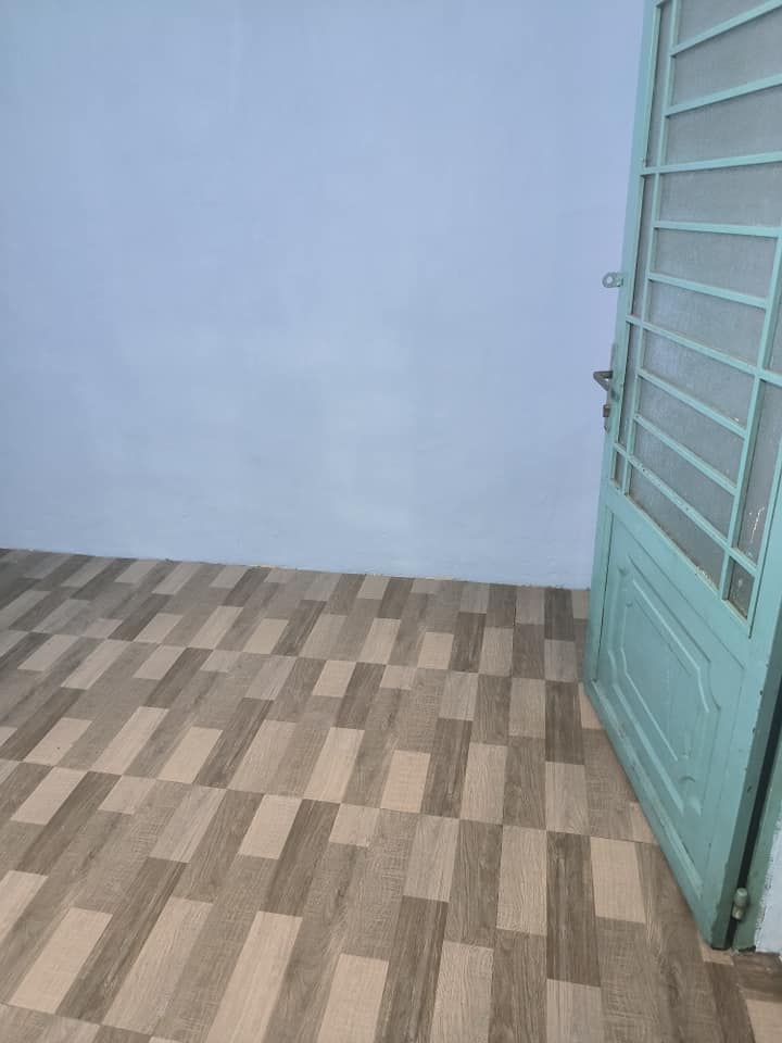 Nhà riêng cho thuê hẻm cắt kiếng 60m² gần chợ Đầm - Không gian rộng rãi, thoải mái!