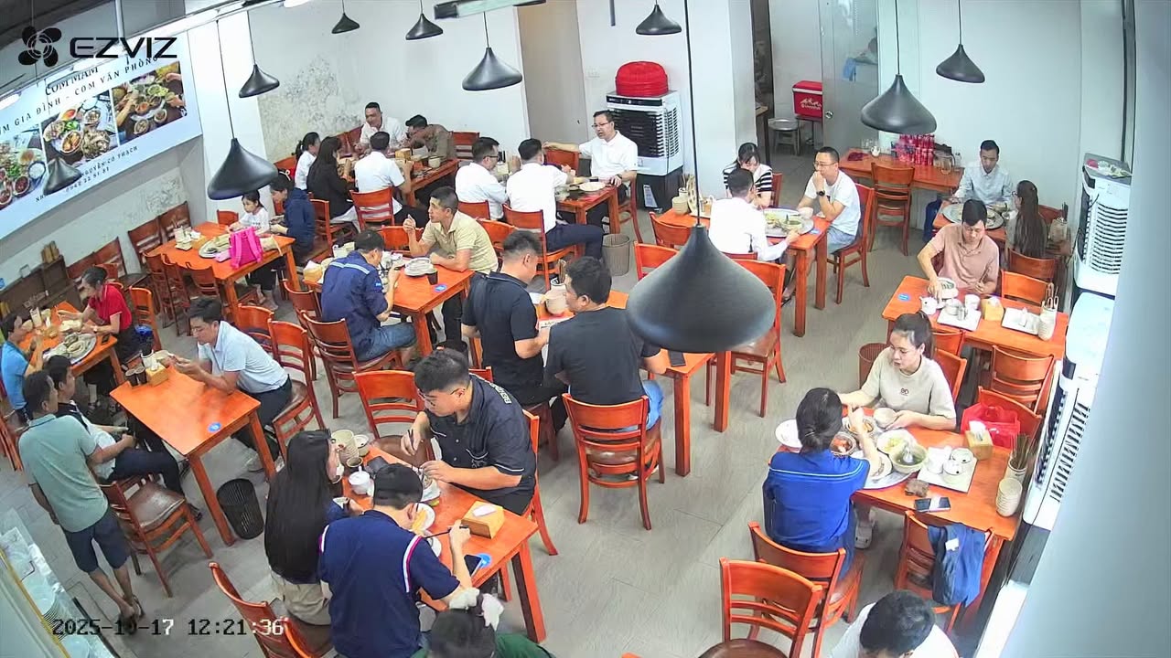 Cửa hàng cho thuê tại Từ Liêm, Hà Nội 200m² - Mặt tiền đẹp, sang nhượng gấp!