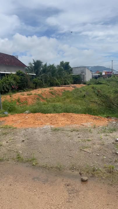 Đất thổ cư Phù Cát 308m² giá 1 tỷ - Đường rộng, đầu tư sinh lời!