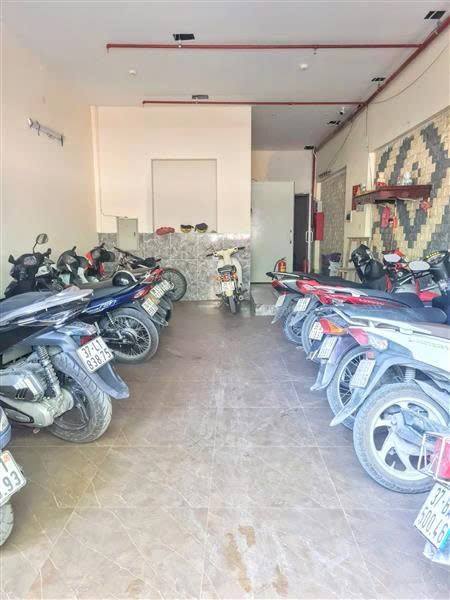 Nhà 6 tầng Nguyễn Khoái, 110m², giá 17 tỷ - Đầu tư sinh lời hấp dẫn!