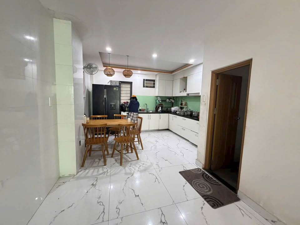 Nhà 3 tầng mặt tiền đường Nại Tú 1, Đà Nẵng 52m² giá 6 tỷ - Không thể bỏ lỡ!