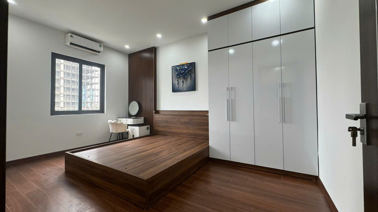 Căn hộ chung cư B11 Nam Trung Yên 65m² giá 10 triệu - Nội thất đầy đủ, sẵn sàng cho thuê!