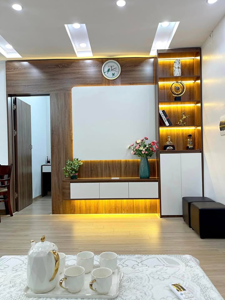 Căn hộ đường Nguyễn Lương Bằng 50m² giá 2 tỷ - Sổ đỏ chính chủ, dọn vào ở ngay!