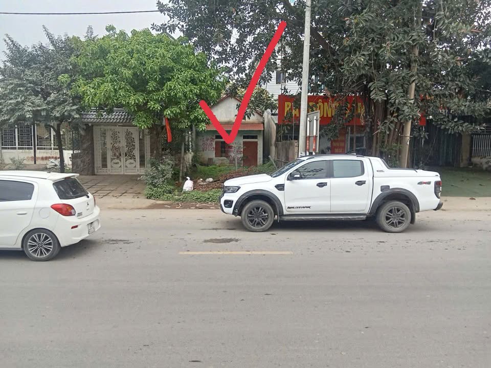 Đất nền Yên Bình Thạch Thất 245m² giá 7 tỷ - Vị trí đắc địa, tiện ích đầy đủ!