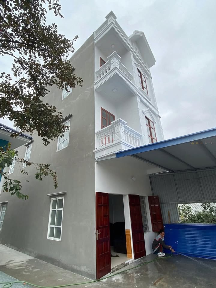 Nhà cho thuê Đào Yêu, Hồng Thái, An Dương 200m² - Giá chỉ 5 triệu/tháng, rộng rãi và thoáng mát!