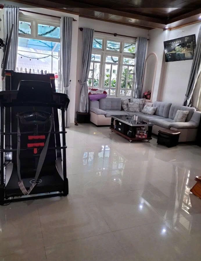 Nhà phố đường Nguyễn Siêu Đà Lạt 117m² giá 4.3 tỷ - An ninh tốt, tiện ích đầy đủ!