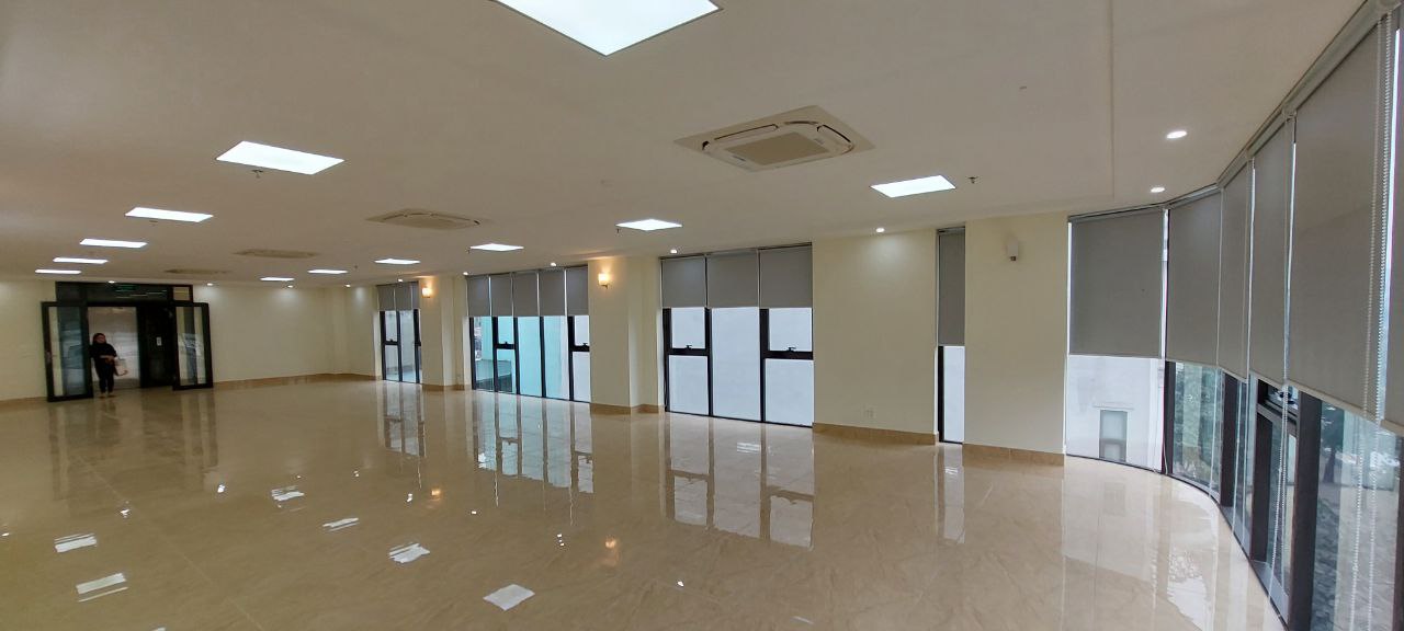 Cho thuê văn phòng lô góc Khương Đình, Thanh Xuân 150-190m² chỉ từ 23 triệu