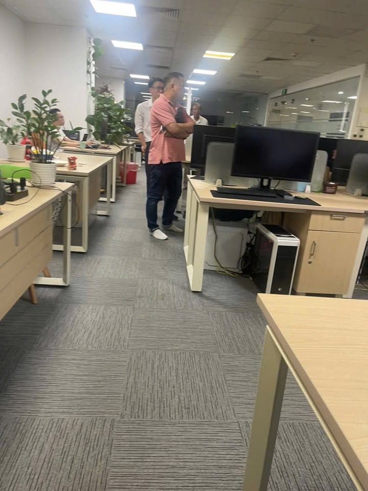 Bán mặt bằng văn phòng 161,5m² tại VIVASEEN Trung Văn - Sổ đỏ chính chủ