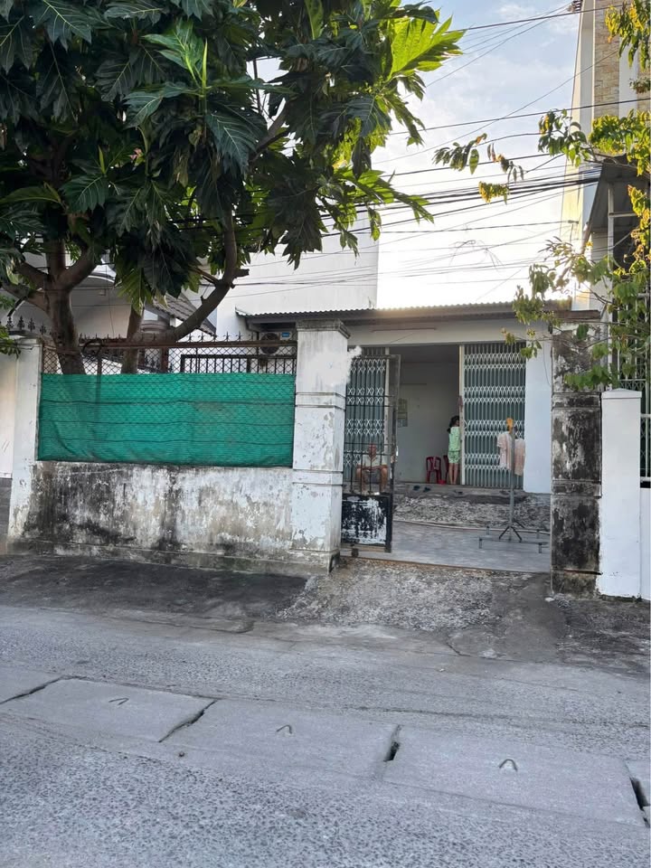 Đất nền Diên Khánh Khánh Hòa 90m² giá 2 tỷ - Bán lô đất tặng nhà cấp 4 còn sử dụng!