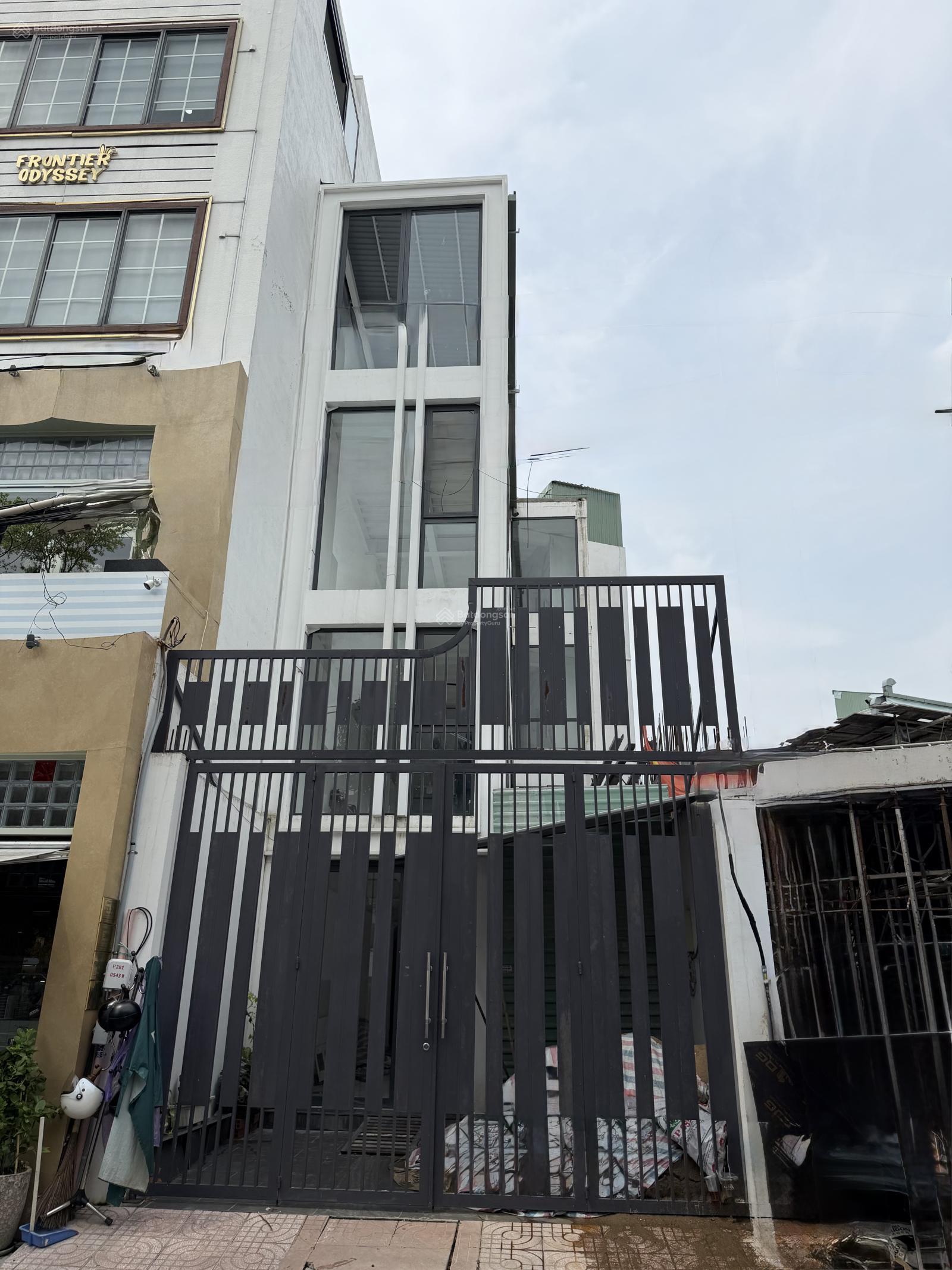 Cho thuê mặt bằng 640m² tại Thảo Điền - Vị trí đắc địa, thiết kế linh hoạt!