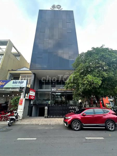 Nhà phố cho thuê mặt tiền Hai Bà Trưng, 700m² giá 110 triệu - Vị trí đắc địa ngay trung tâm!